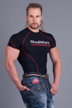 MadMax Kompresní triko s krátkým rukávem MSW901 - vel. L - black/red